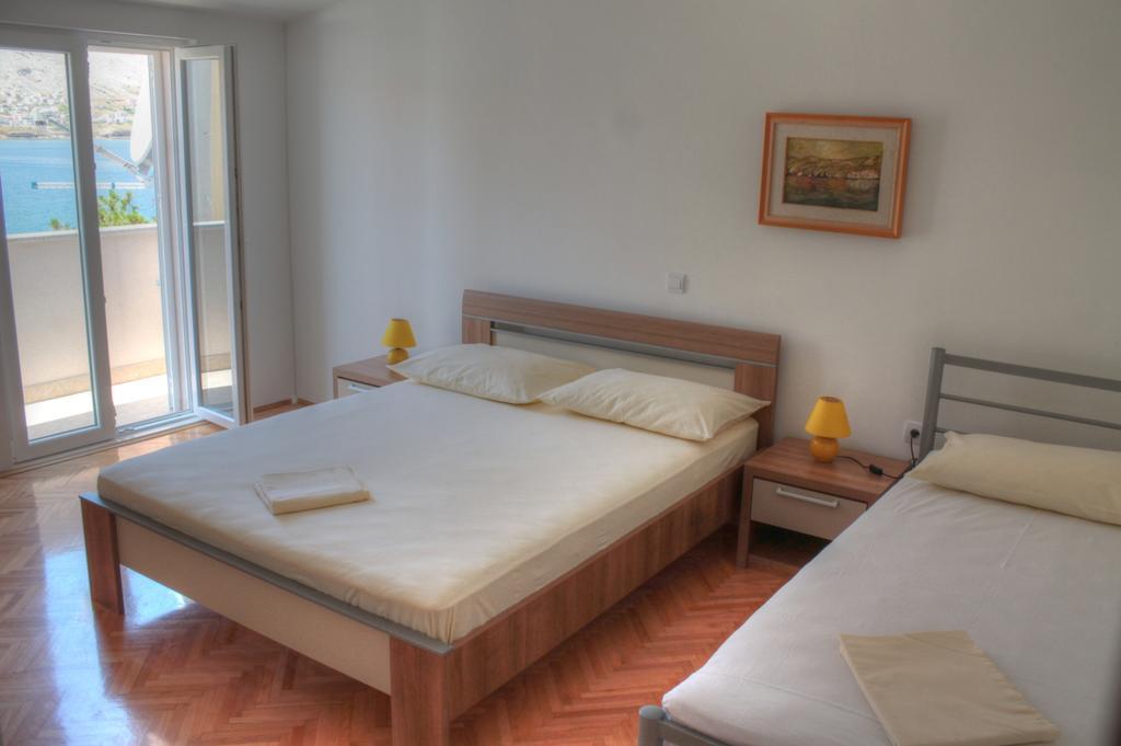 Apartment Petros Pag